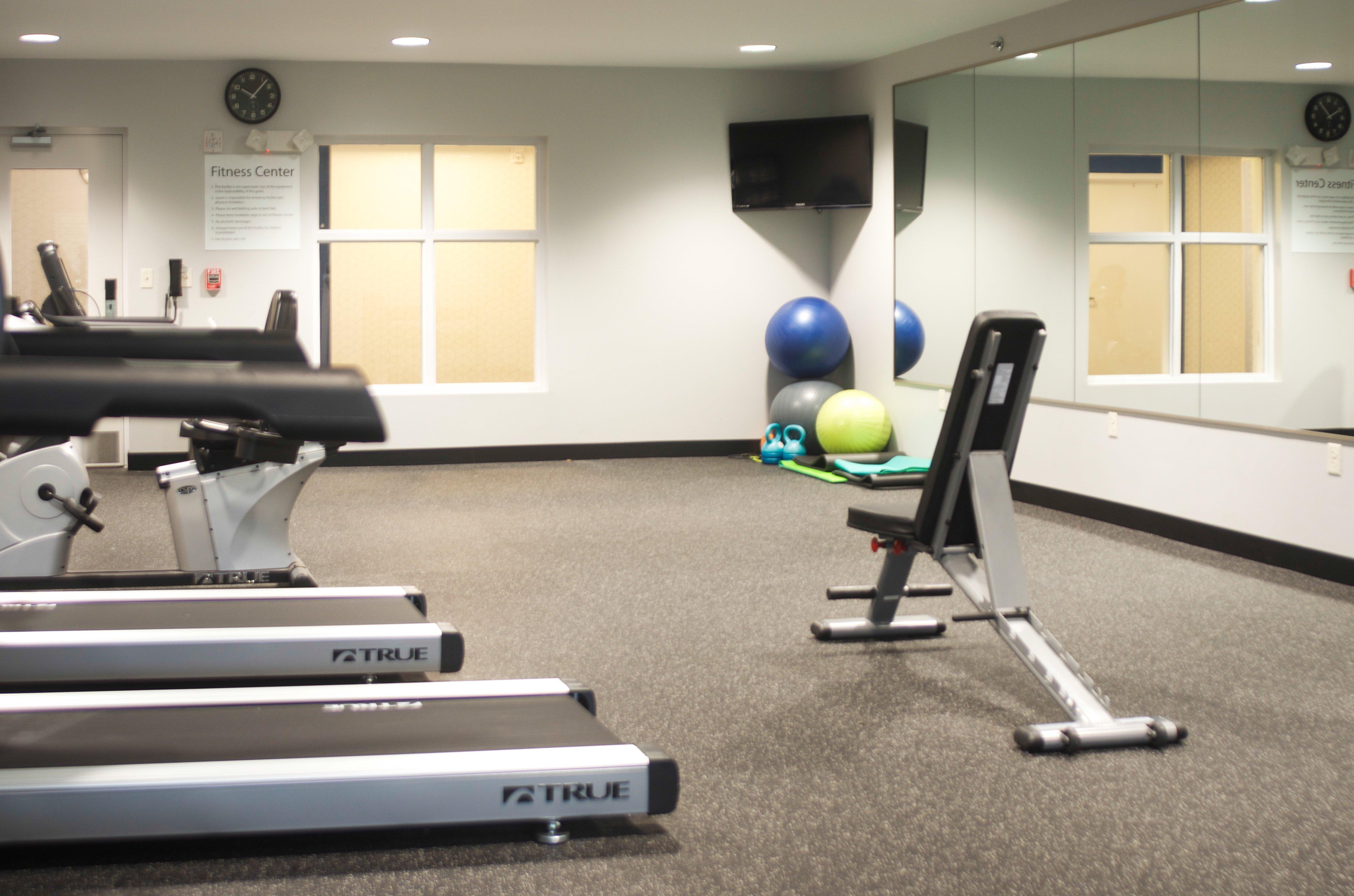 Holiday Inn Express Hickory - Hickory Mart By Ihg Bagian luar foto