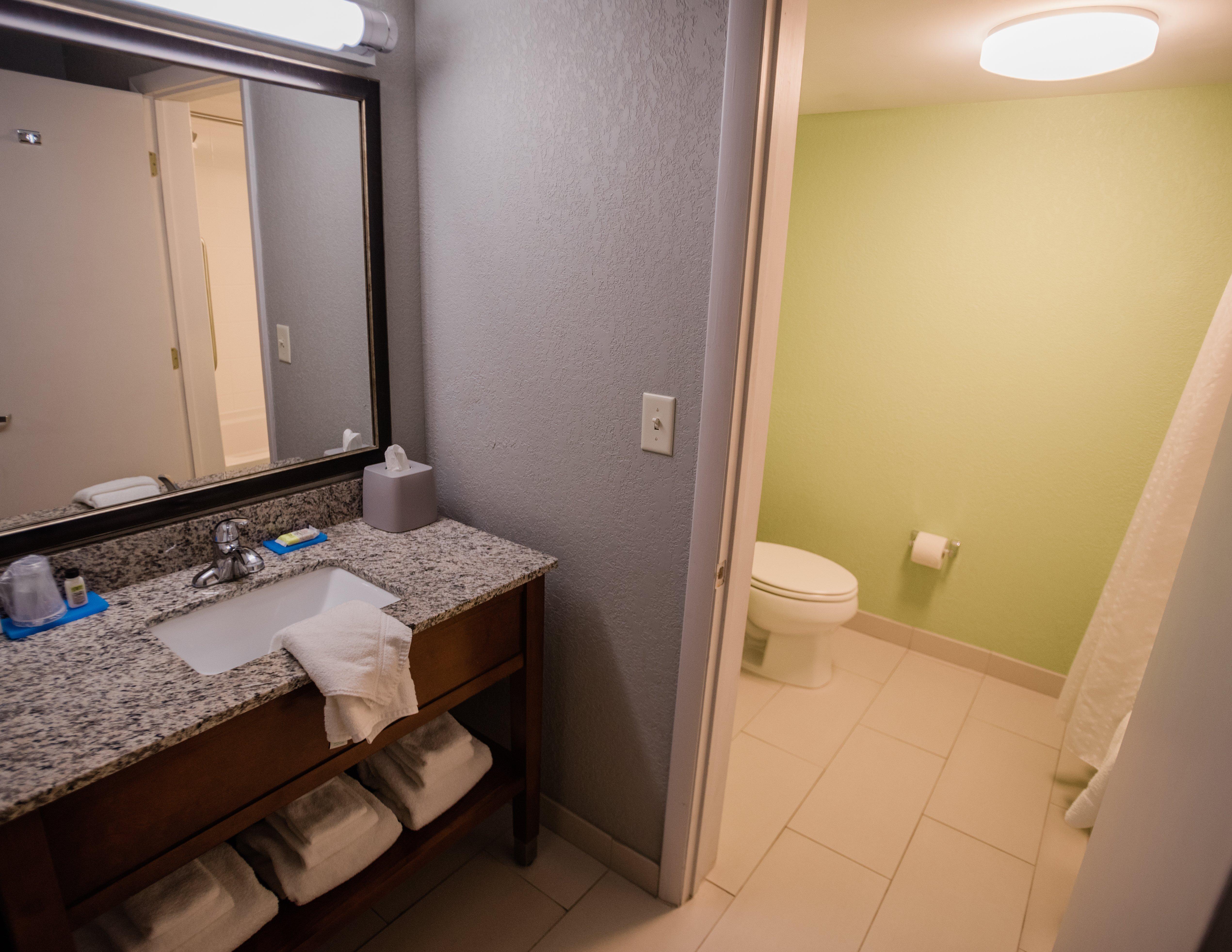 Holiday Inn Express Hickory - Hickory Mart By Ihg Bagian luar foto